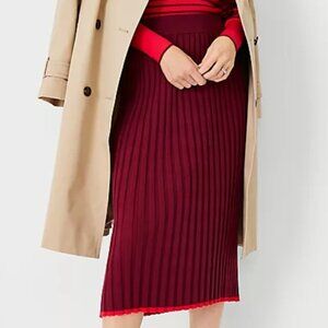 Ann Taylor Tipped Pleated Column Sweater Skirt